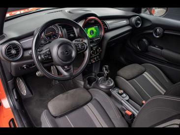 Mini Cooper JCW — photo 7