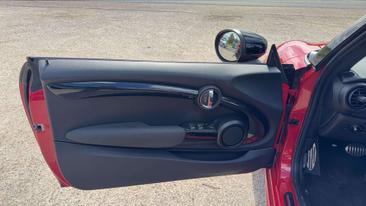 Mini Cabrio JCW Cooper — photo 6