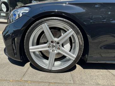 Mercedes Classe C 300 AMG Line — photo 11