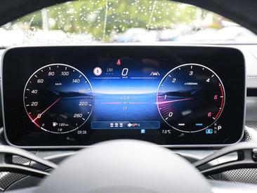 Mercedes Classe C 220 AMG-Line — photo 16