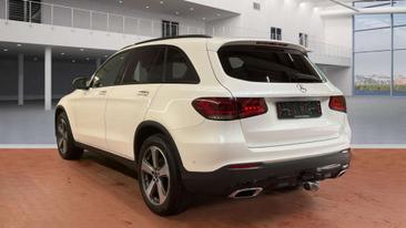 Mercedes GLC 400 — photo 3