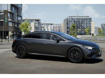 Mercedes EQE 300 — photo 4