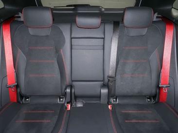 Mercedes GLA 35 AMG 35 — photo 9