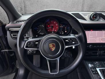 Porsche Macan GTS 2020 Noir — photo 14