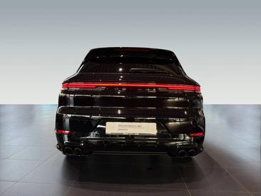 Porsche Cayenne III Turbo GT — photo 5
