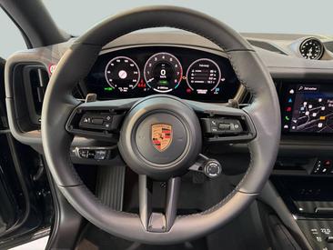 Porsche Cayenne III Turbo GT — photo 14