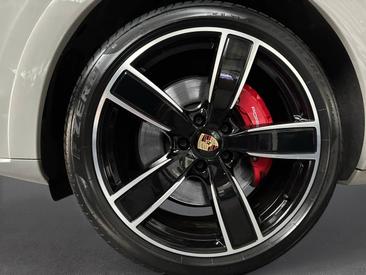Porsche Cayenne III Turbo GT — photo 6