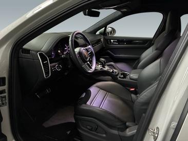 Porsche Cayenne III Turbo GT — photo 7