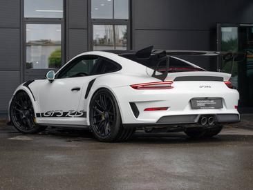 Porsche 911 GT2 RS — photo 3