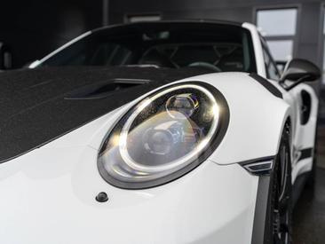 Porsche 911 GT2 RS — photo 7