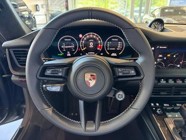 Porsche 911 Turbo S — photo 23