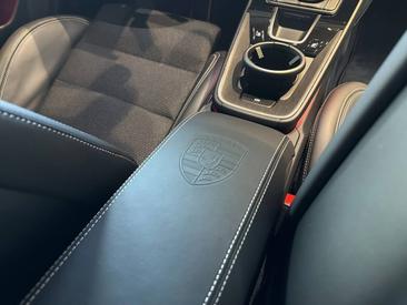 Porsche 911 Turbo S — photo 31