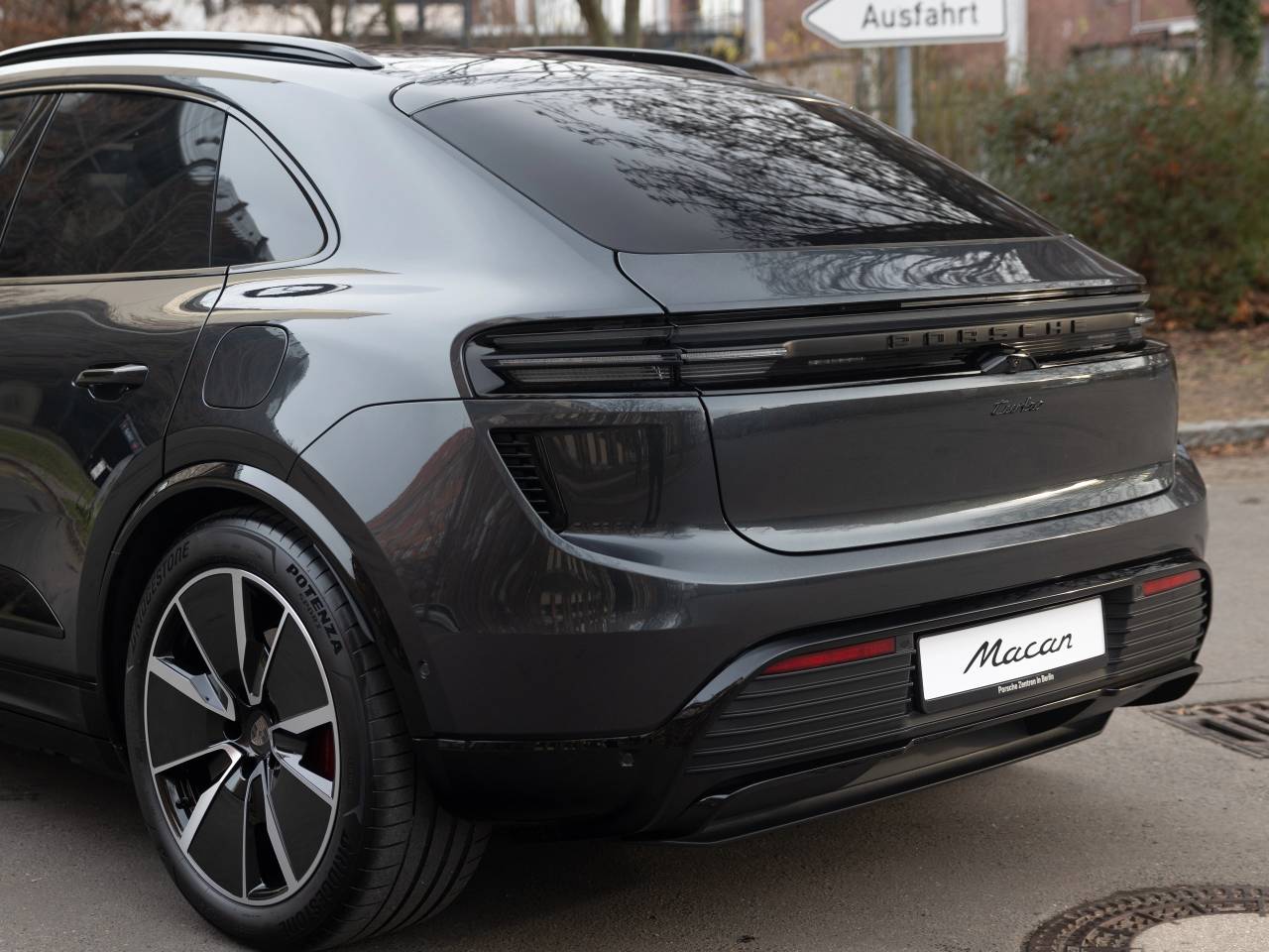 Porsche Macan Electrique Turbo - 2025 - Joinsteer - #7