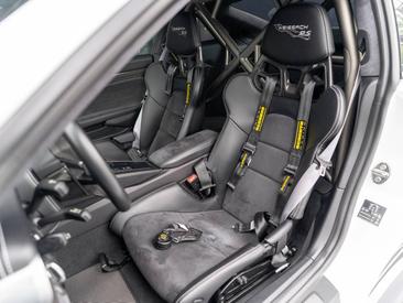 Porsche 911 GT2 RS — photo 39