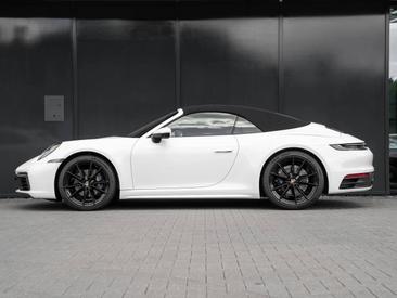 Porsche 911 GT3 — photo 6