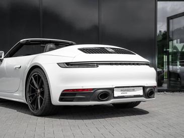 Porsche 911 GT3 — photo 10