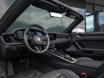 Porsche 911 GT3 — photo 13