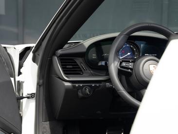 Porsche 911 GT3 — photo 22