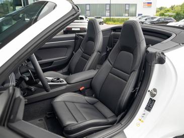 Porsche 911 GT3 — photo 25
