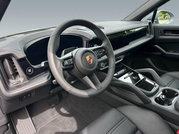 Porsche Cayenne III Turbo GT — photo 14