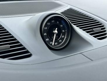 Porsche Cayenne III Turbo GT — photo 23