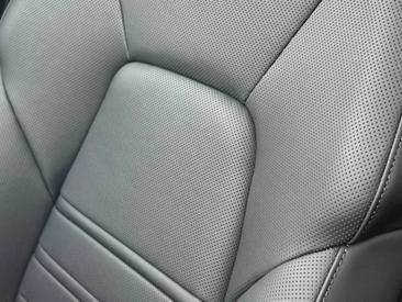 Porsche Cayenne III Turbo GT — photo 25