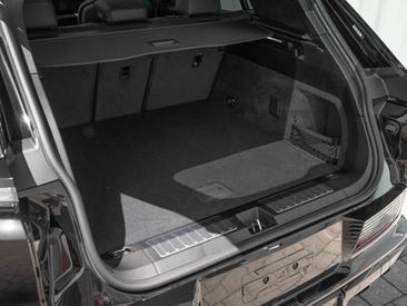 Porsche Cayenne E4 Turbo Electric — photo 35