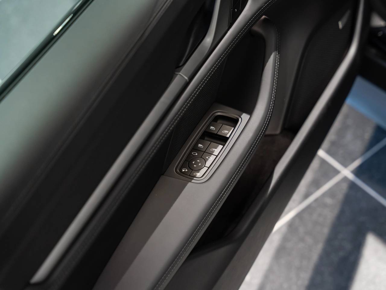 Porsche Taycan ph2 4S Sport Turismo - 2025 - Joinsteer - #16