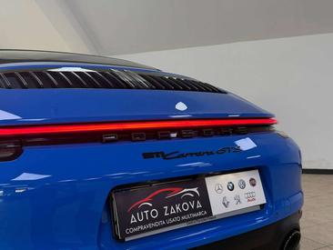 Porsche 911 — photo 8
