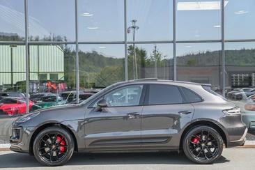 Porsche Macan Electrique S — photo 6