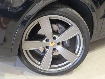 Porsche Cayenne III E-Hybrid Platinum Edition — photo 10