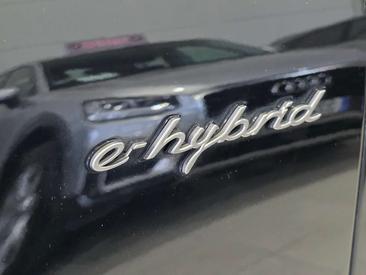Porsche Cayenne III E-Hybrid Platinum Edition — photo 12