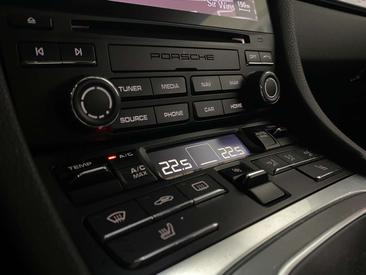 Porsche 991 II Carrera — photo 22