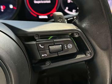 Porsche 911 Carrera S — photo 29