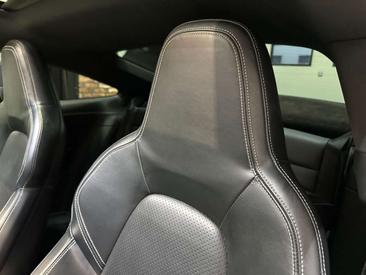 Porsche 911 Carrera S — photo 33