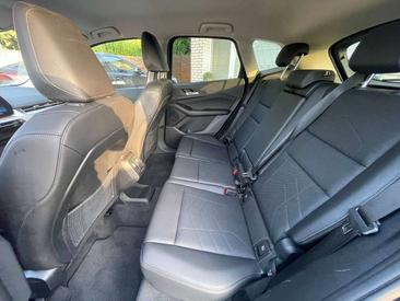 BMW 218 Active Tourer Joy Edition 218i — photo 11