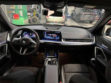 BMW X1 SDrive18i — photo 7