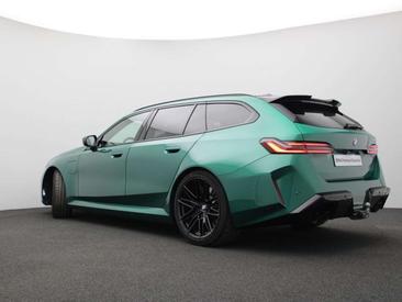 BMW M5 — photo 5
