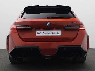 BMW M5 — photo 4