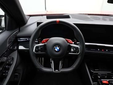 BMW M5 — photo 9