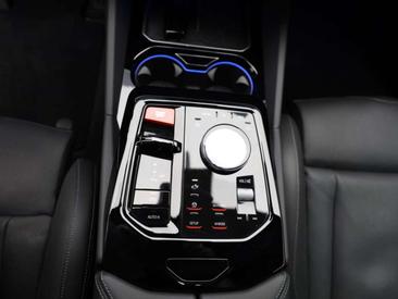 BMW M5 — photo 22