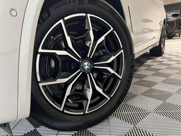 BMW X3 XDrive30e — photo 40