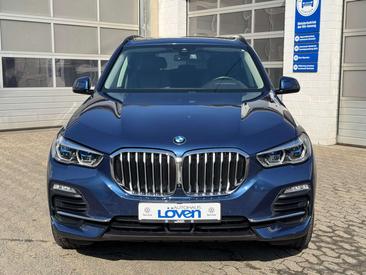 BMW X5 XDrive30d — photo 2