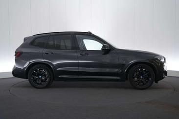 BMW iX3 — photo 5