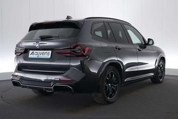 BMW iX3 — photo 7