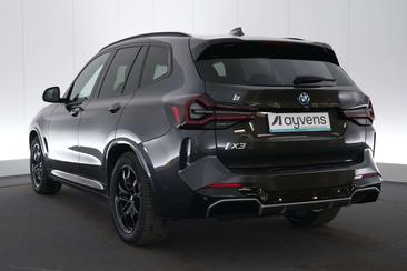 BMW iX3 — photo 9
