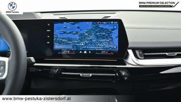 BMW X2 SDrive20i — photo 12