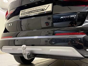 BMW IX1 XLine XDrive30 — photo 25