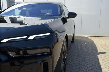 BMW I7 M Sport EDrive50 — photo 11