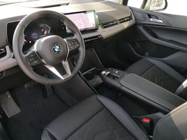 BMW Série 2 216i — photo 4